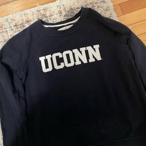 UCONN sweatshirt